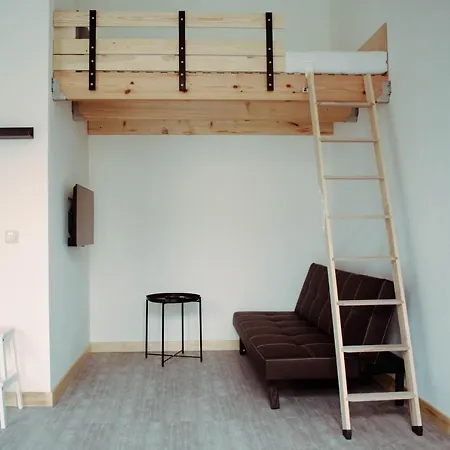 Youthments Living Apartmán *